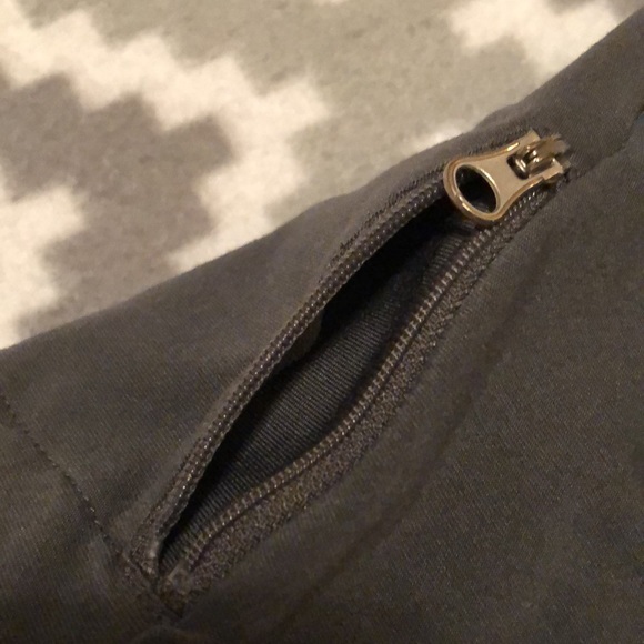 Aerie Fit Gray”Workout Pant”Full Length Pants SzXL - Picture 11 of 11